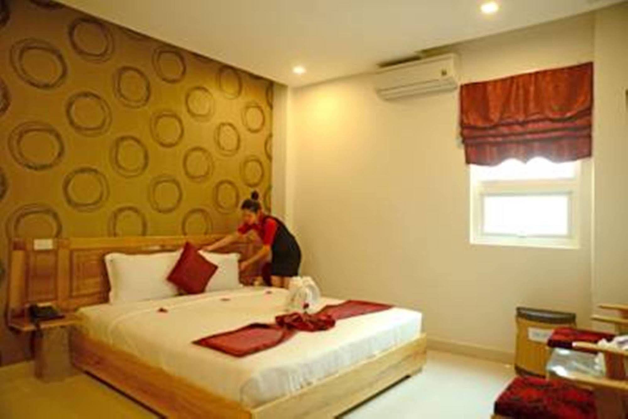 Red Diamond Hotel Da Nang Exterior photo