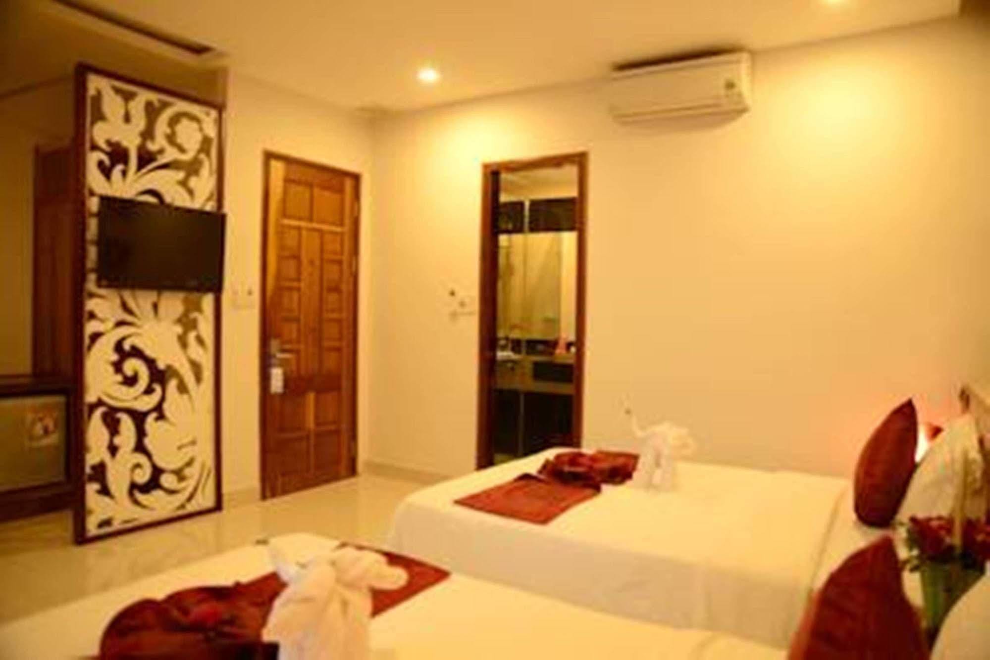 Red Diamond Hotel Da Nang Exterior photo